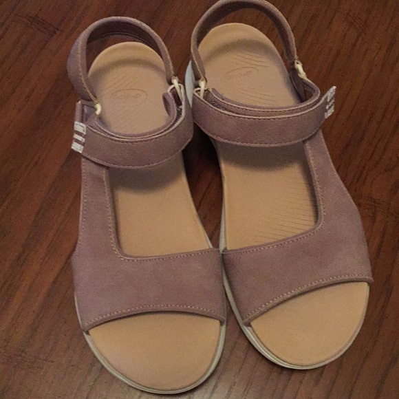 dr scholl's shoes with velcro straps